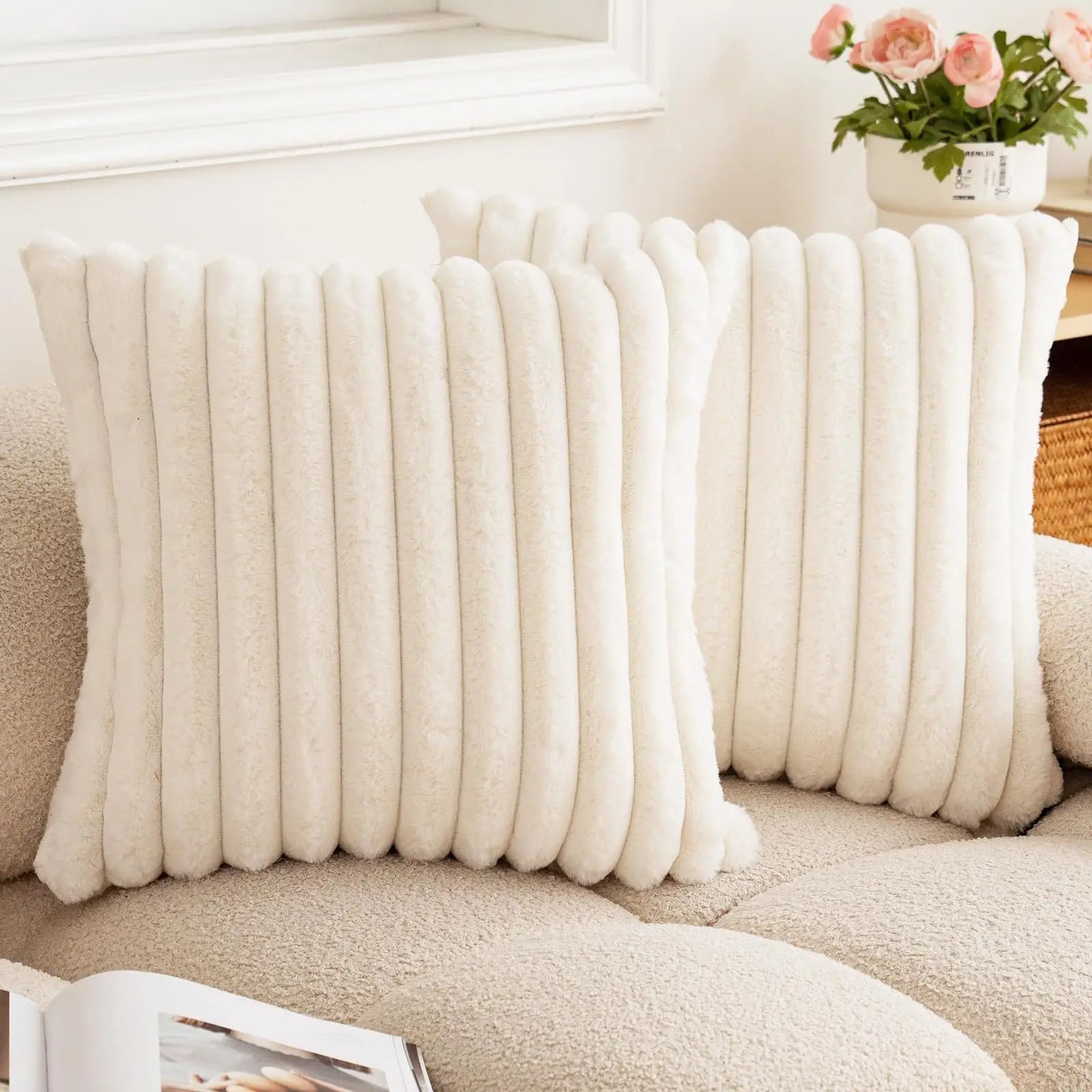 Housse de coussin carrée imitation fourrure de lapin – Rayures épaisses, ultra-douce, décoration canapé 2026