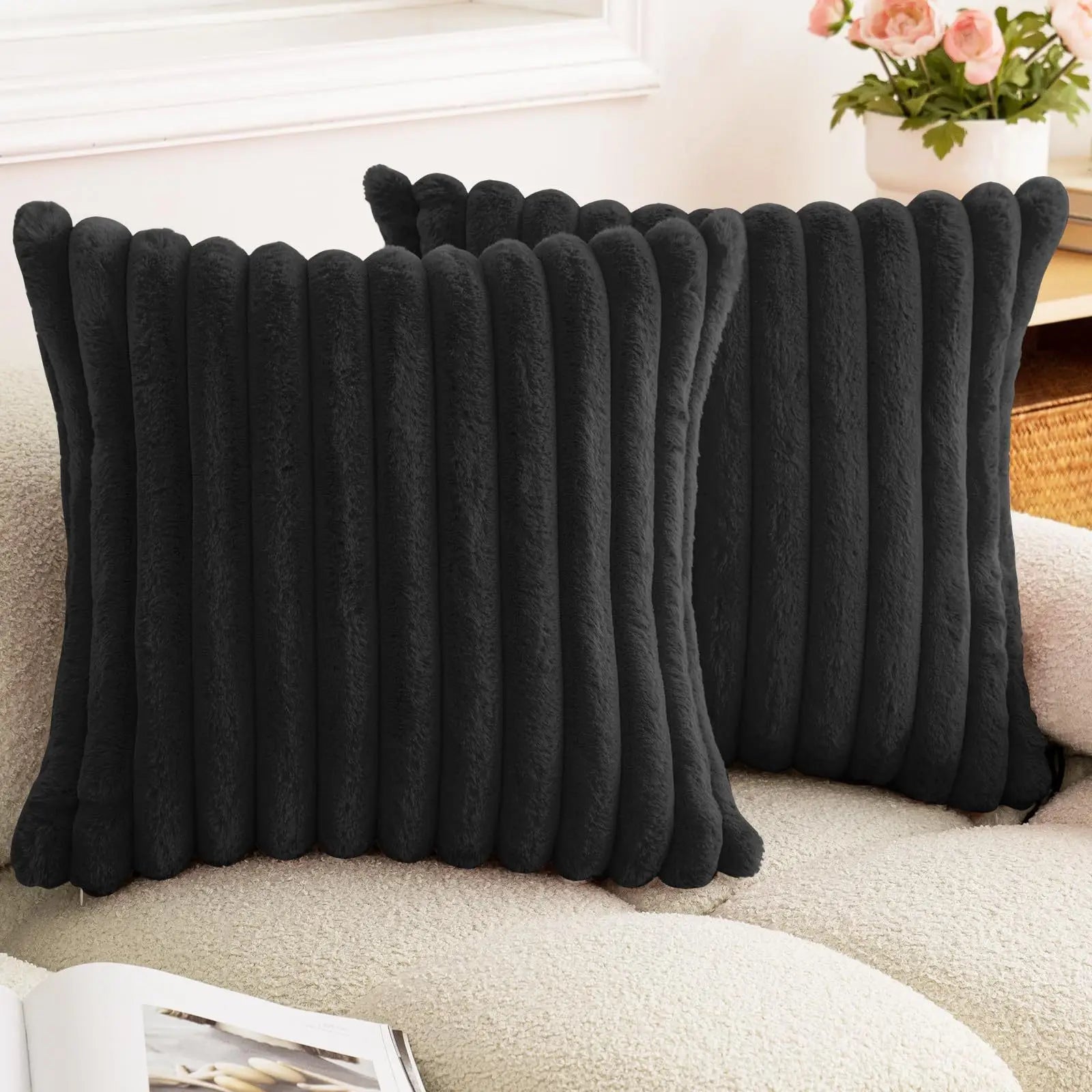 Housse de coussin carrée imitation fourrure de lapin – Rayures épaisses, ultra-douce, décoration canapé 2026