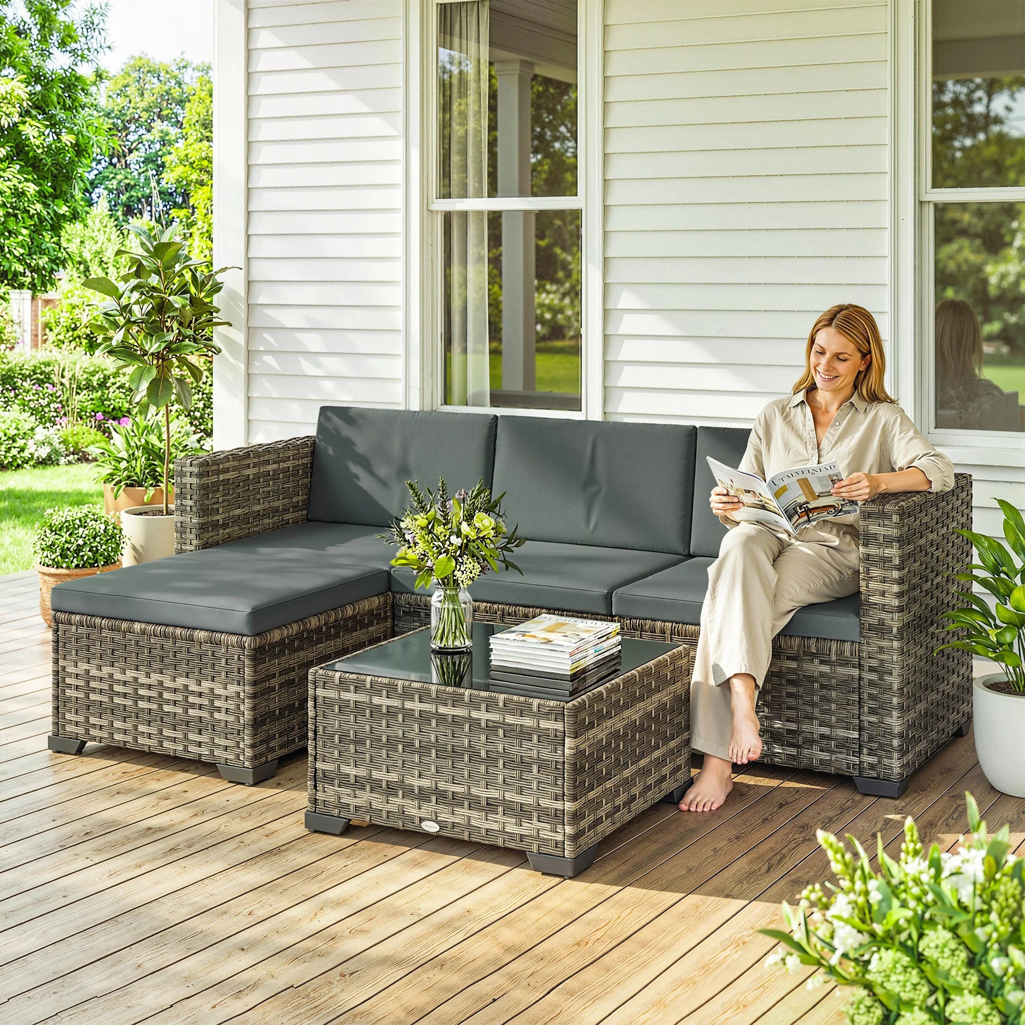 Salon de jardin Outsunny en rotin 5 pièces avec coussins – Mobilier extérieur terrasse et jardin